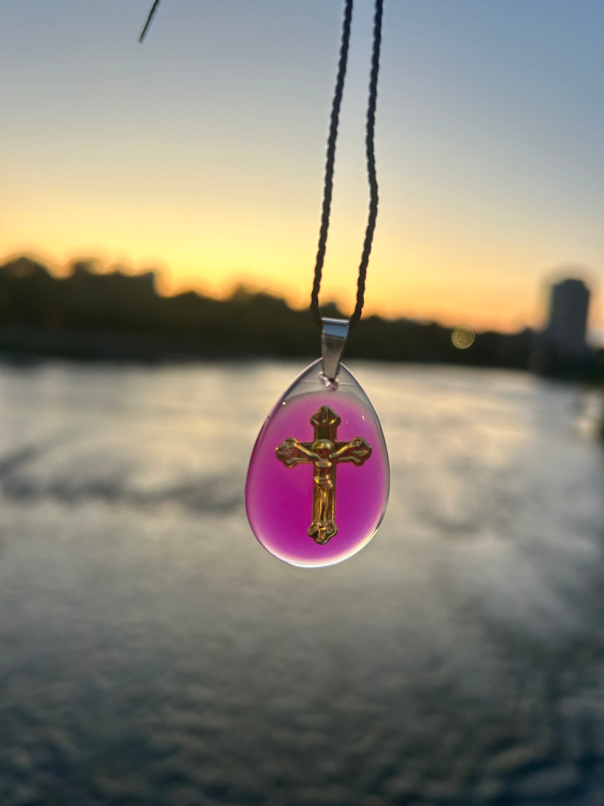 Christalia: Luminous Purple pendant