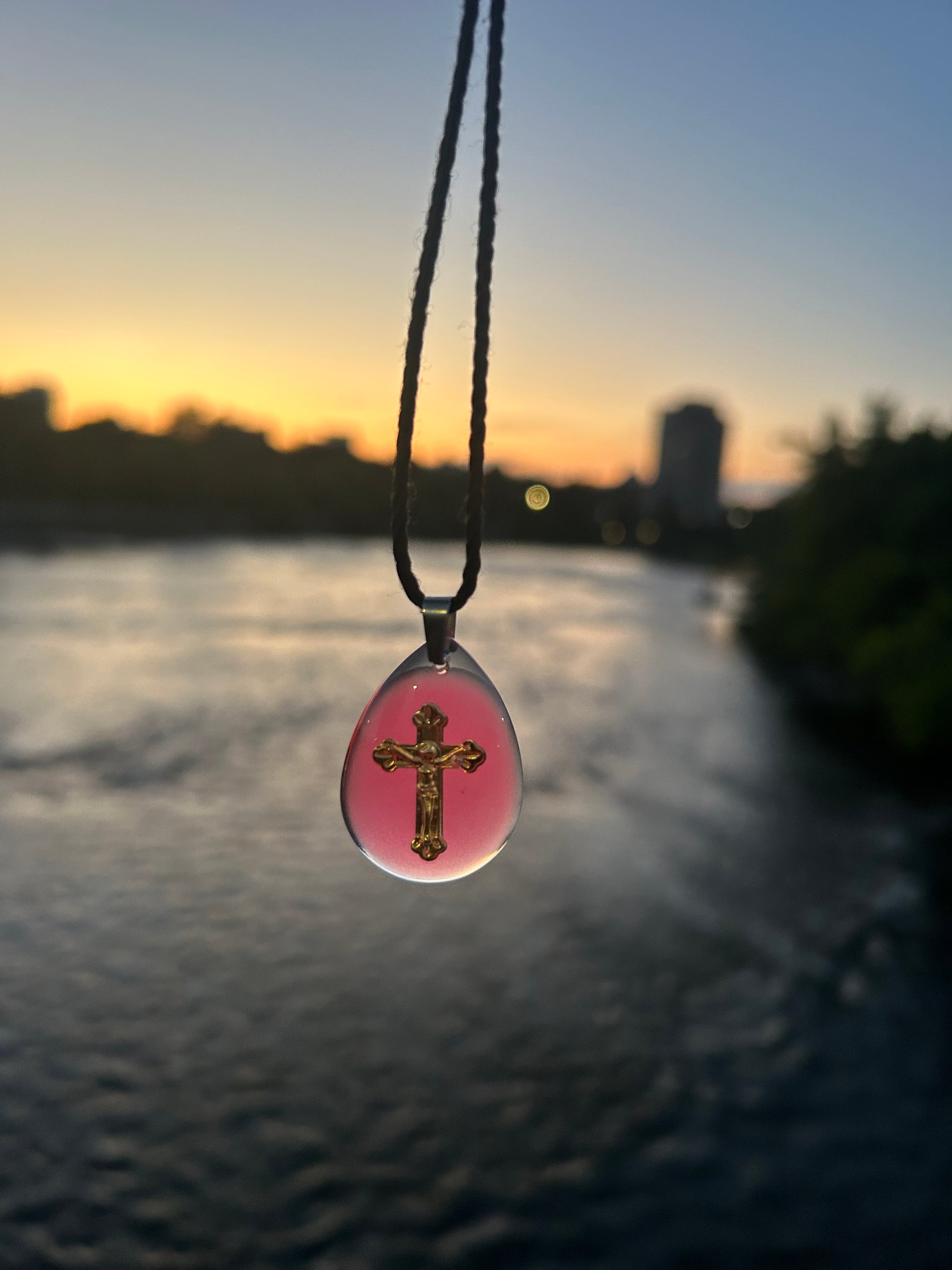 Christalia: Luminous Pink Pendant